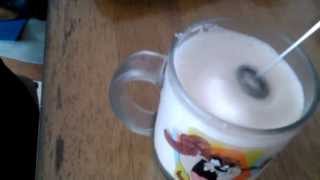 Aerolatte Review Frothing Cold Milk In Under 1 Minute [upl. by Sanford]